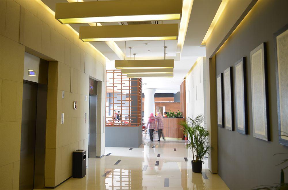 Kyriad Hotel Airport Jakarta Τάνγκερανγκ Εξωτερικό φωτογραφία