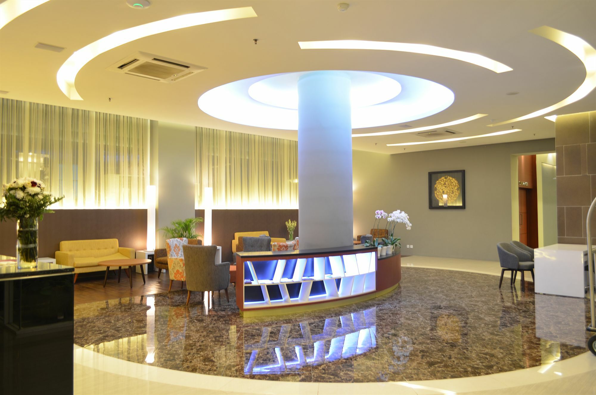 Kyriad Hotel Airport Jakarta Τάνγκερανγκ Εξωτερικό φωτογραφία