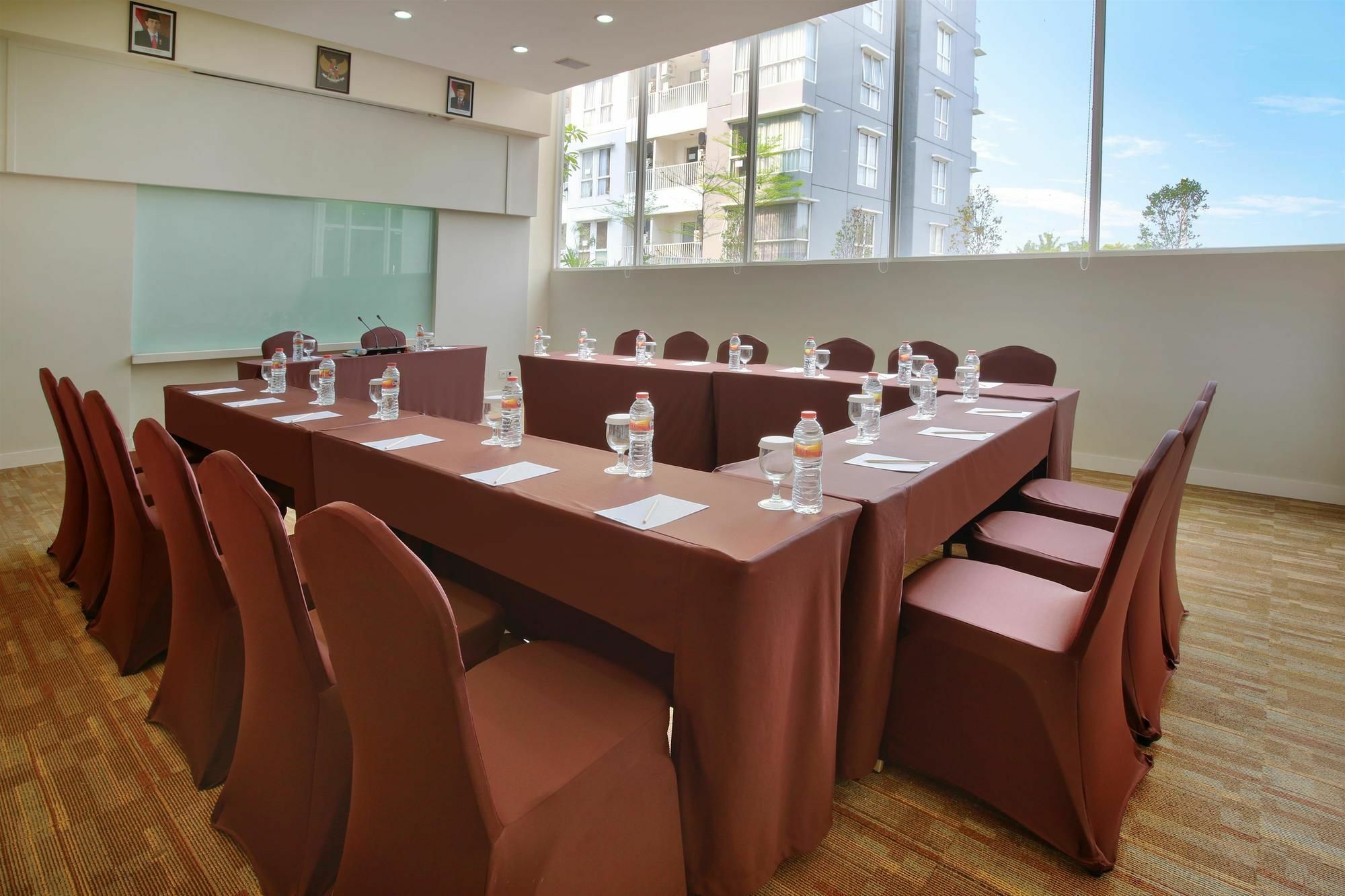 Kyriad Hotel Airport Jakarta Τάνγκερανγκ Εξωτερικό φωτογραφία